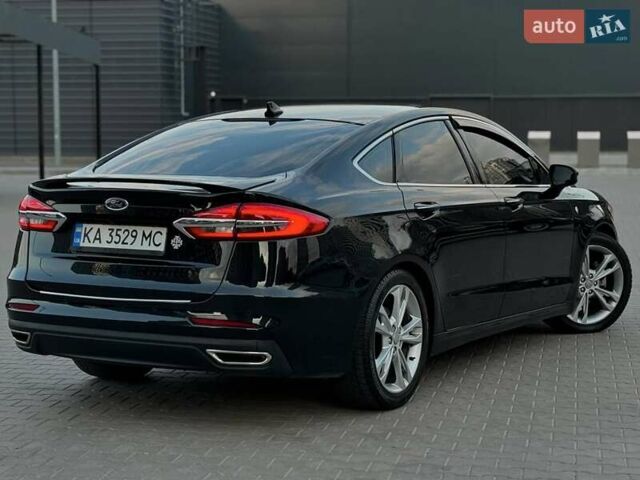 Черный Форд Фьюжн, объемом двигателя 2 л и пробегом 114 тыс. км за 9900 $, фото 4 на Automoto.ua