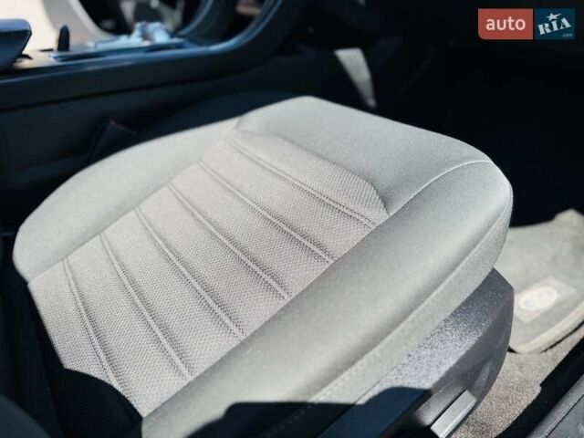 Черный Форд Фьюжн, объемом двигателя 2 л и пробегом 45 тыс. км за 15750 $, фото 59 на Automoto.ua