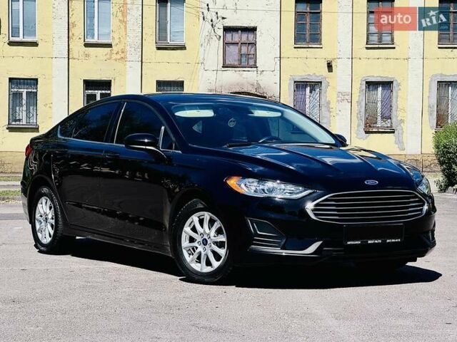 Форд Фьюжн 2020 в Днепре (Днепропетровске) на Automoto.ua Черный Форд Фьюжн, объемом двигателя 2 л и пробегом 45 тыс. км за 14900 $, фото 35 на Automoto.ua