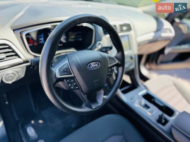Форд Фьюжн 2020 в Днепре (Днепропетровске) на Automoto.ua Черный Форд Фьюжн, объемом двигателя 2 л и пробегом 45 тыс. км за 14900 $, фото 54 на Automoto.ua