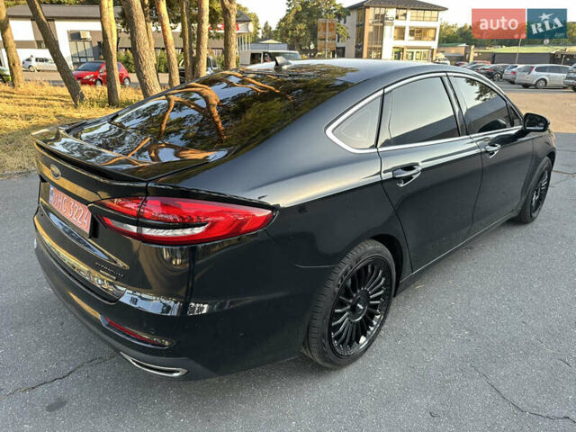 Черный Форд Фьюжн, объемом двигателя 2 л и пробегом 64 тыс. км за 17900 $, фото 4 на Automoto.ua