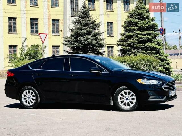 Черный Форд Фьюжн, объемом двигателя 2 л и пробегом 45 тыс. км за 14950 $, фото 15 на Automoto.ua