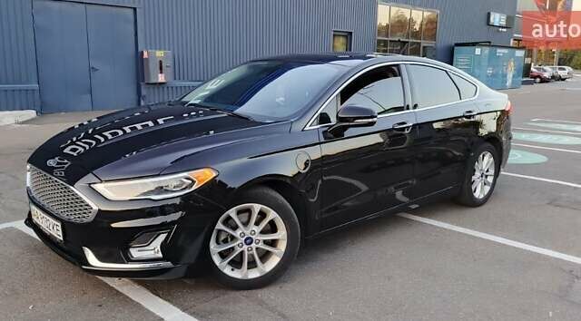 Форд Фьюжн 2020 в Киеве на Automoto.ua Черный Форд Фьюжн, объемом двигателя 2 л и пробегом 71 тыс. км за 19300 $, фото 20 на Automoto.ua
