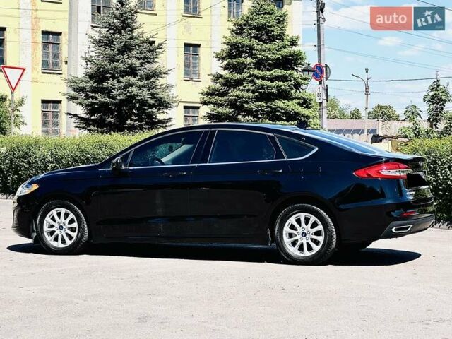 Черный Форд Фьюжн, объемом двигателя 2 л и пробегом 45 тыс. км за 15750 $, фото 2 на Automoto.ua