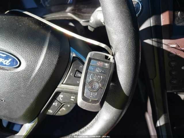 Черный Форд Фьюжн, объемом двигателя 2 л и пробегом 118 тыс. км за 2300 $, фото 9 на Automoto.ua