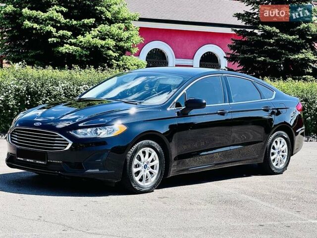 Черный Форд Фьюжн, объемом двигателя 2 л и пробегом 45 тыс. км за 15750 $, фото 8 на Automoto.ua
