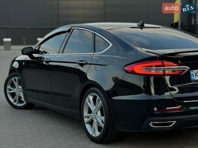 Черный Форд Фьюжн, объемом двигателя 2 л и пробегом 114 тыс. км за 9900 $, фото 5 на Automoto.ua