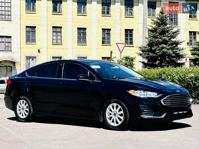 Черный Форд Фьюжн, объемом двигателя 2 л и пробегом 45 тыс. км за 15750 $, фото 32 на Automoto.ua