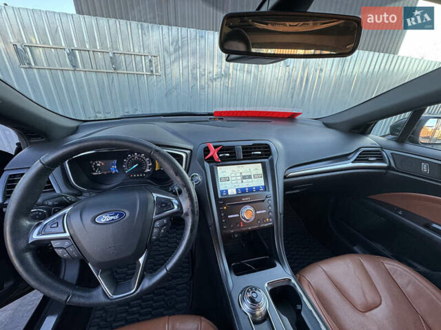 Черный Форд Фьюжн, объемом двигателя 2 л и пробегом 139 тыс. км за 15500 $, фото 16 на Automoto.ua
