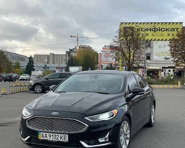Форд Фьюжн 2020 в Киеве на Automoto.ua Черный Форд Фьюжн, объемом двигателя 2 л и пробегом 71 тыс. км за 19300 $, фото 3 на Automoto.ua