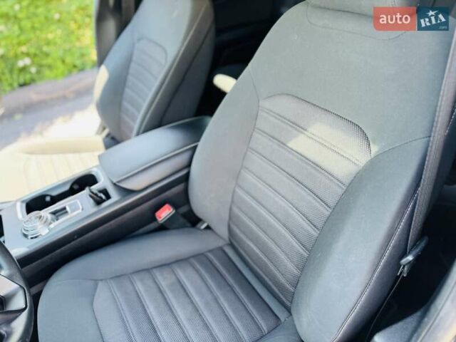 Черный Форд Фьюжн, объемом двигателя 2 л и пробегом 45 тыс. км за 14700 $, фото 41 на Automoto.ua