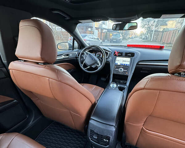 Черный Форд Фьюжн, объемом двигателя 2 л и пробегом 139 тыс. км за 15500 $, фото 26 на Automoto.ua