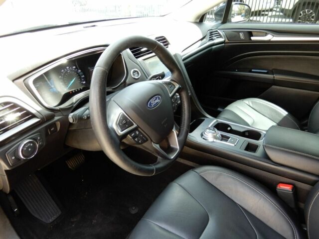 Черный Форд Фьюжн, объемом двигателя 2 л и пробегом 41 тыс. км за 15000 $, фото 9 на Automoto.ua