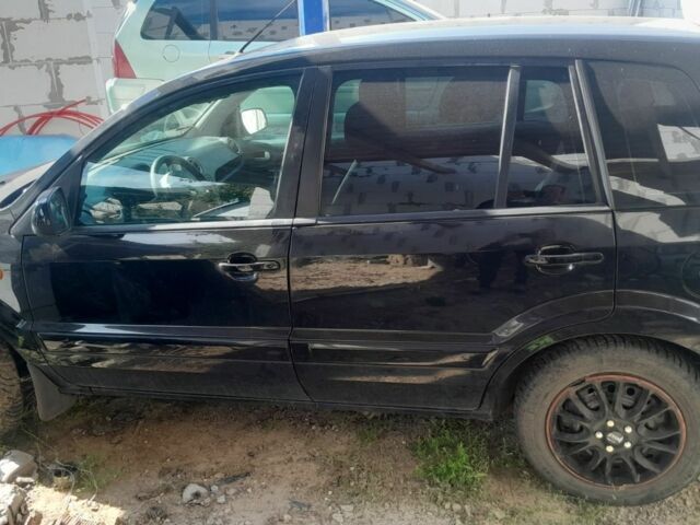 Черный Форд Фьюжн, объемом двигателя 1.6 л и пробегом 130 тыс. км за 5100 $, фото 3 на Automoto.ua