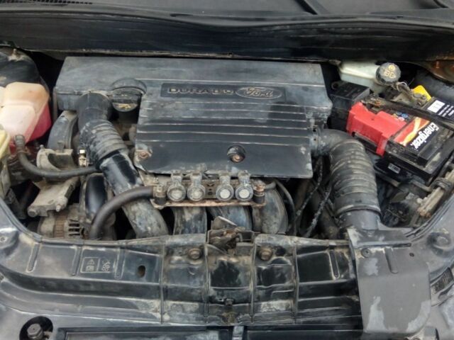 Черный Форд Фьюжн, объемом двигателя 1.6 л и пробегом 213 тыс. км за 6100 $, фото 20 на Automoto.ua