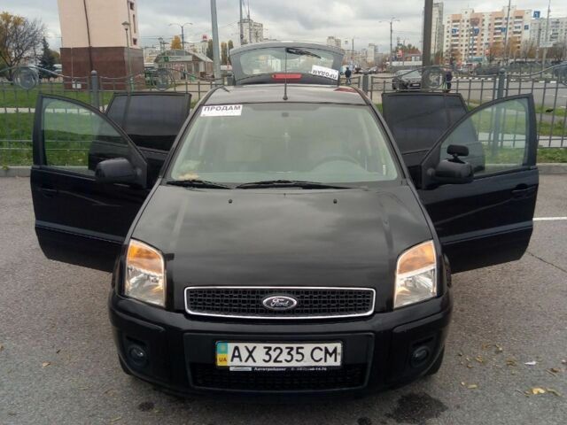 Черный Форд Фьюжн, объемом двигателя 1.6 л и пробегом 213 тыс. км за 6100 $, фото 14 на Automoto.ua