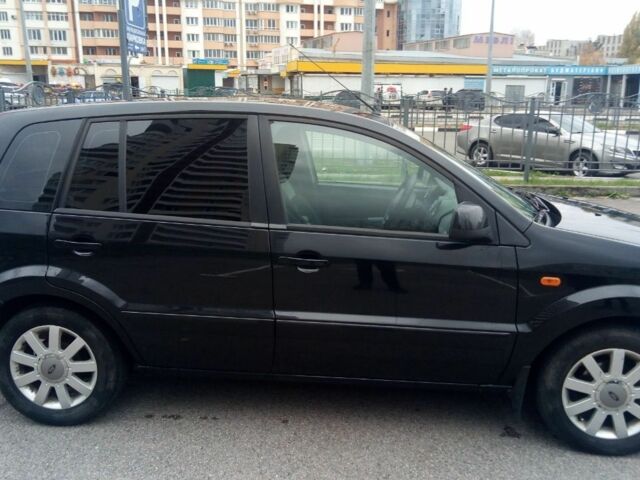 Черный Форд Фьюжн, объемом двигателя 1.6 л и пробегом 213 тыс. км за 6100 $, фото 22 на Automoto.ua