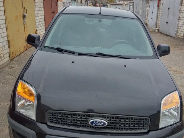 Чорний Форд Фьюжен, об'ємом двигуна 1.4 л та пробігом 212 тис. км за 5400 $, фото 2 на Automoto.ua