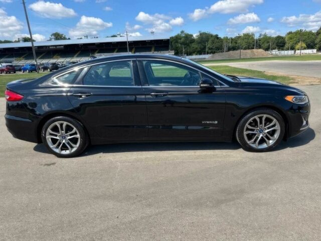 Чорний Форд Фьюжен, об'ємом двигуна 2 л та пробігом 49 тис. км за 10300 $, фото 2 на Automoto.ua