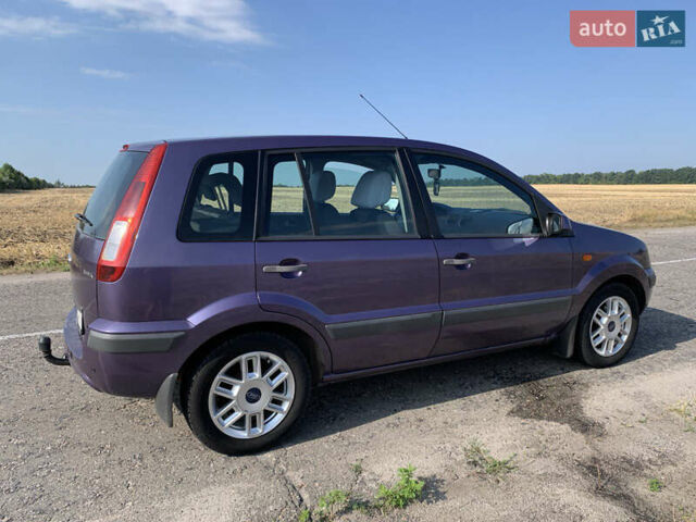 Фиолетовый Форд Фьюжн, объемом двигателя 1.4 л и пробегом 200 тыс. км за 5200 $, фото 2 на Automoto.ua