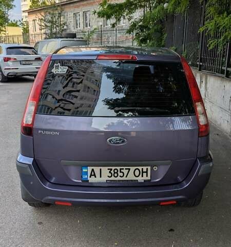 Фіолетовий Форд Фьюжен, об'ємом двигуна 1.4 л та пробігом 241 тис. км за 3900 $, фото 2 на Automoto.ua