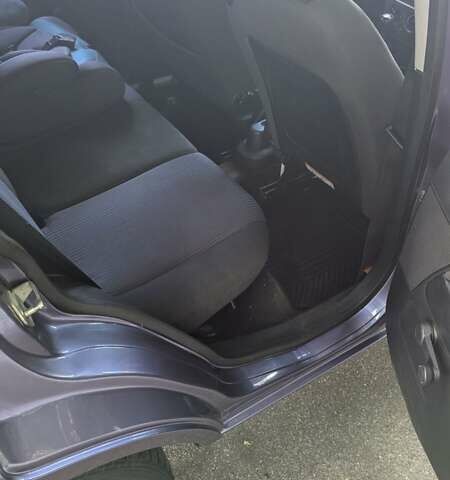 Фіолетовий Форд Фьюжен, об'ємом двигуна 1.4 л та пробігом 241 тис. км за 3900 $, фото 9 на Automoto.ua