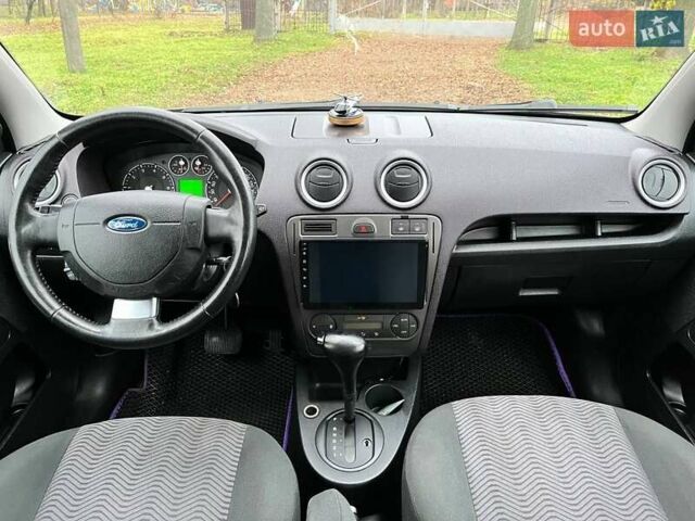Фіолетовий Форд Фьюжен, об'ємом двигуна 1.6 л та пробігом 180 тис. км за 6500 $, фото 11 на Automoto.ua