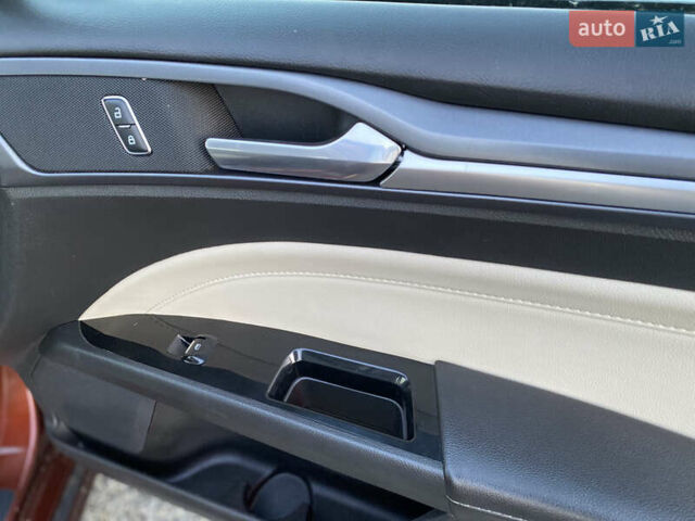 Коричневий Форд Фьюжен, об'ємом двигуна 2 л та пробігом 202 тис. км за 10500 $, фото 57 на Automoto.ua