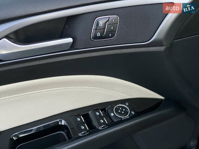 Коричневий Форд Фьюжен, об'ємом двигуна 2 л та пробігом 202 тис. км за 10500 $, фото 35 на Automoto.ua