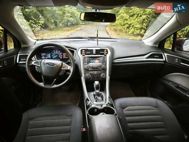 Коричневий Форд Фьюжен, об'ємом двигуна 2.49 л та пробігом 205 тис. км за 8350 $, фото 4 на Automoto.ua