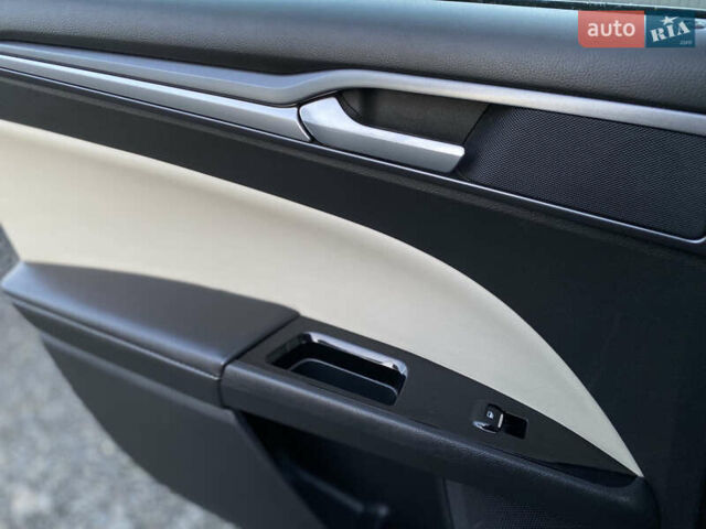 Коричневий Форд Фьюжен, об'ємом двигуна 2 л та пробігом 202 тис. км за 10500 $, фото 29 на Automoto.ua