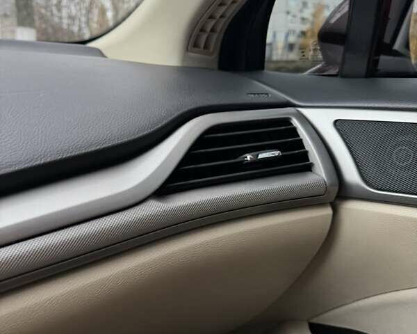 Коричневый Форд Фьюжн, объемом двигателя 2.49 л и пробегом 103 тыс. км за 12000 $, фото 10 на Automoto.ua