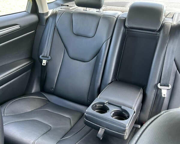 Коричневый Форд Фьюжн, объемом двигателя 2 л и пробегом 117 тыс. км за 14300 $, фото 5 на Automoto.ua