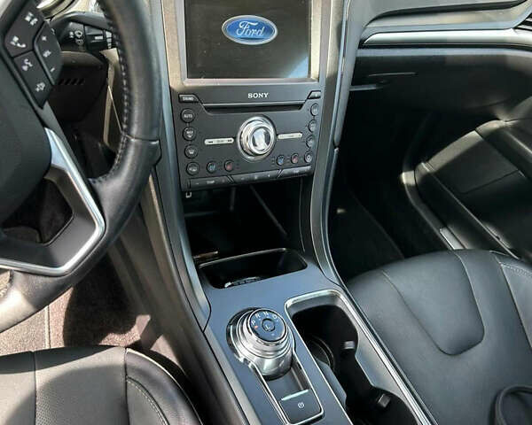 Коричневый Форд Фьюжн, объемом двигателя 2 л и пробегом 117 тыс. км за 14300 $, фото 6 на Automoto.ua