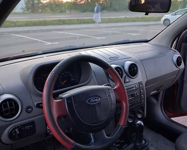 Червоний Форд Фьюжен, об'ємом двигуна 1.6 л та пробігом 165 тис. км за 3350 $, фото 21 на Automoto.ua