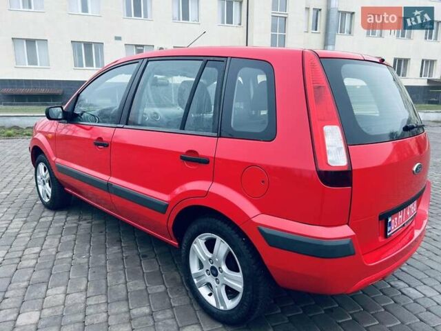 Червоний Форд Фьюжен, об'ємом двигуна 1.4 л та пробігом 170 тис. км за 4800 $, фото 12 на Automoto.ua