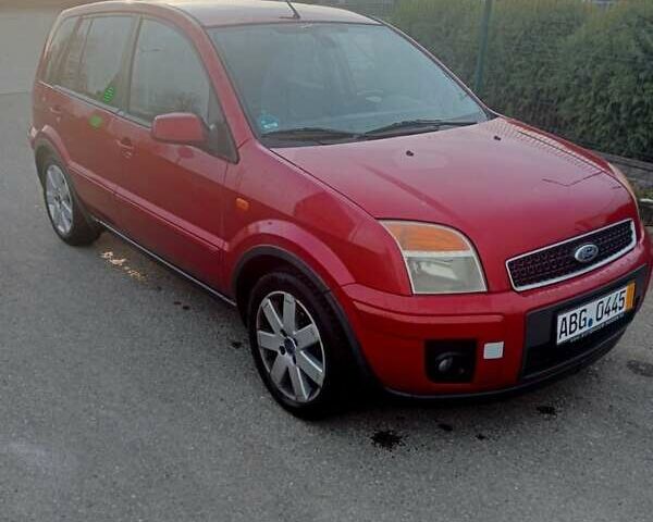 Червоний Форд Фьюжен, об'ємом двигуна 1.4 л та пробігом 192 тис. км за 4650 $, фото 1 на Automoto.ua