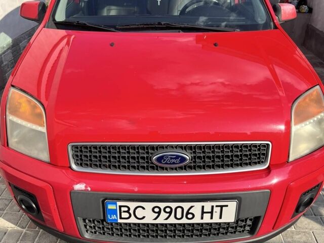 Красный Форд Фьюжн, объемом двигателя 1.6 л и пробегом 290 тыс. км за 4800 $, фото 11 на Automoto.ua