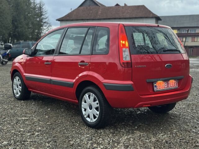 Красный Форд Фьюжн, объемом двигателя 1.4 л и пробегом 195 тыс. км за 4750 $, фото 8 на Automoto.ua