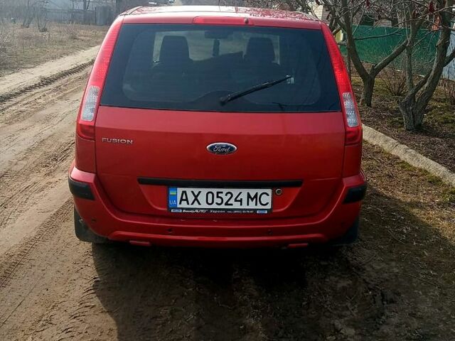 Форд Фьюжен 2007 у Харкові на Automoto.ua Червоний Форд Фьюжен, об'ємом двигуна 1.4 л та пробігом 183 тис. км за 5300 $, фото 3 на Automoto.ua