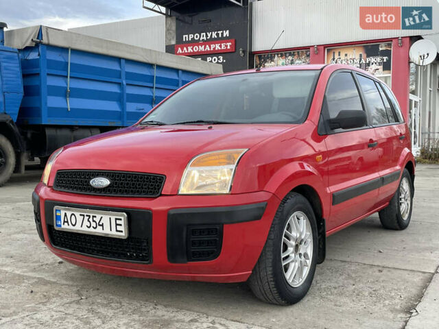 Червоний Форд Фьюжен, об'ємом двигуна 1.2 л та пробігом 210 тис. км за 3950 $, фото 2 на Automoto.ua