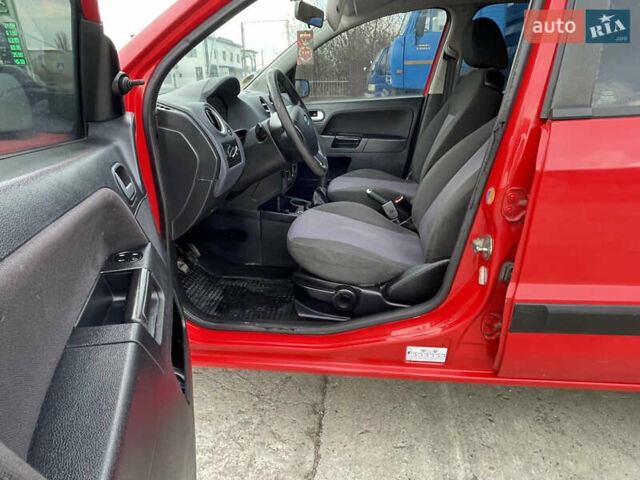 Червоний Форд Фьюжен, об'ємом двигуна 1.2 л та пробігом 210 тис. км за 3950 $, фото 15 на Automoto.ua