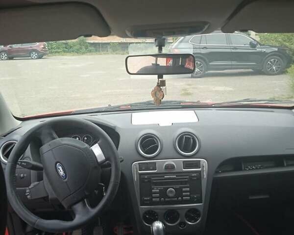 Червоний Форд Фьюжен, об'ємом двигуна 1.39 л та пробігом 190 тис. км за 5100 $, фото 8 на Automoto.ua