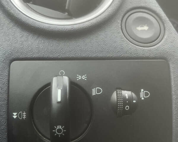 Червоний Форд Фьюжен, об'ємом двигуна 1.6 л та пробігом 149 тис. км за 6500 $, фото 16 на Automoto.ua