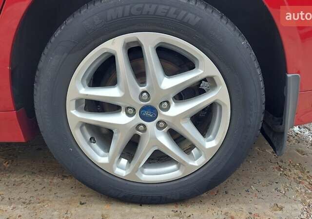 Червоний Форд Фьюжен, об'ємом двигуна 2.49 л та пробігом 280 тис. км за 8750 $, фото 27 на Automoto.ua