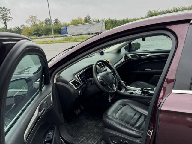 Красный Форд Фьюжн, объемом двигателя 2 л и пробегом 289 тыс. км за 8600 $, фото 6 на Automoto.ua