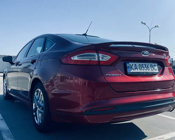 Красный Форд Фьюжн, объемом двигателя 2.5 л и пробегом 195 тыс. км за 8800 $, фото 14 на Automoto.ua