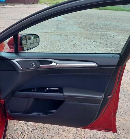 Червоний Форд Фьюжен, об'ємом двигуна 2.49 л та пробігом 280 тис. км за 8750 $, фото 12 на Automoto.ua