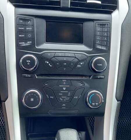 Червоний Форд Фьюжен, об'ємом двигуна 2.49 л та пробігом 280 тис. км за 8750 $, фото 20 на Automoto.ua