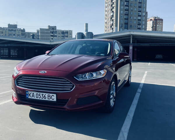 Красный Форд Фьюжн, объемом двигателя 2.5 л и пробегом 195 тыс. км за 8800 $, фото 1 на Automoto.ua